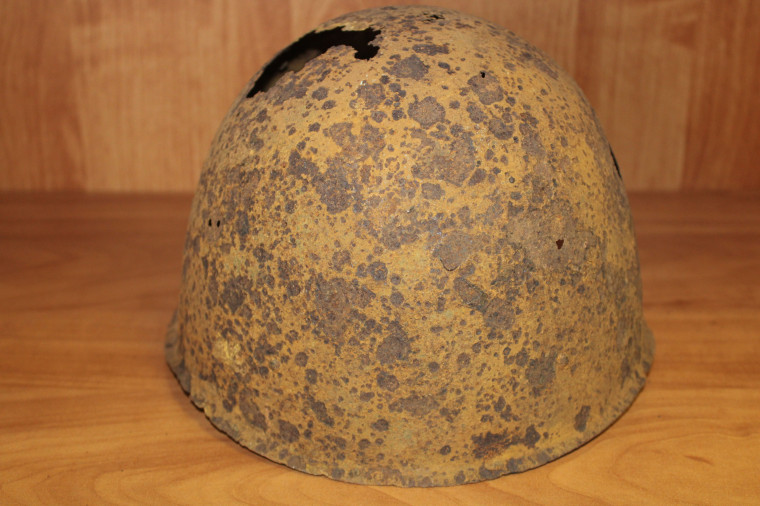 Сталной шлем СШ-40.