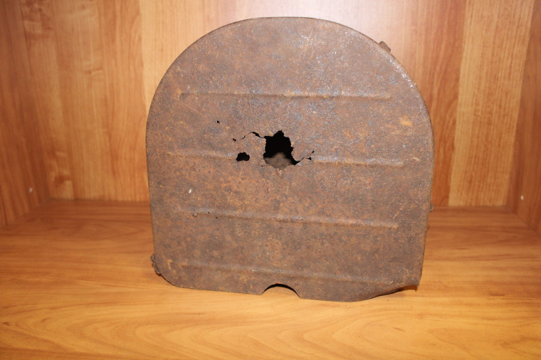 Короб для переноски дисков к ручному пулемету Дегтярёва (ДП-27).